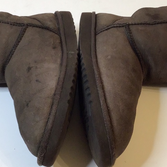 UGG CLASSIC BROWN SHORT WINTER BOOTS W8 - Picture 7 of 12